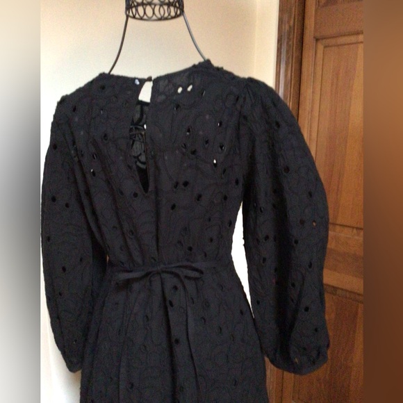 OLIVER BONAS
Broderie Tiered Midi Dress, US size 2, New without tags - Picture 7 of 12